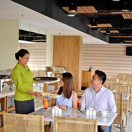 วิซ ไพรม์ โฮเต็ล บาซุกิ ระห์มัต มาลัง Hotel มะลัง ภายนอก รูปภาพ